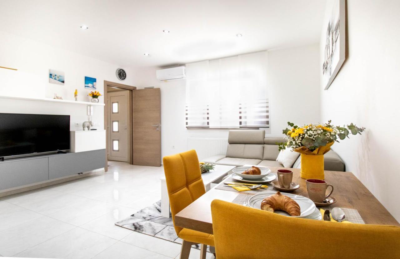 Apartment Juric Пула Екстер'єр фото