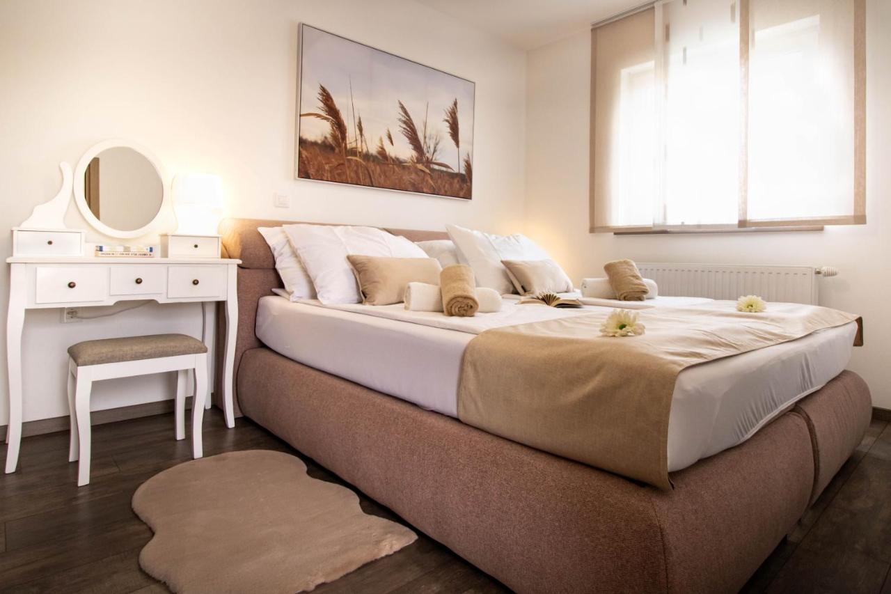 Apartment Juric Пула Екстер'єр фото